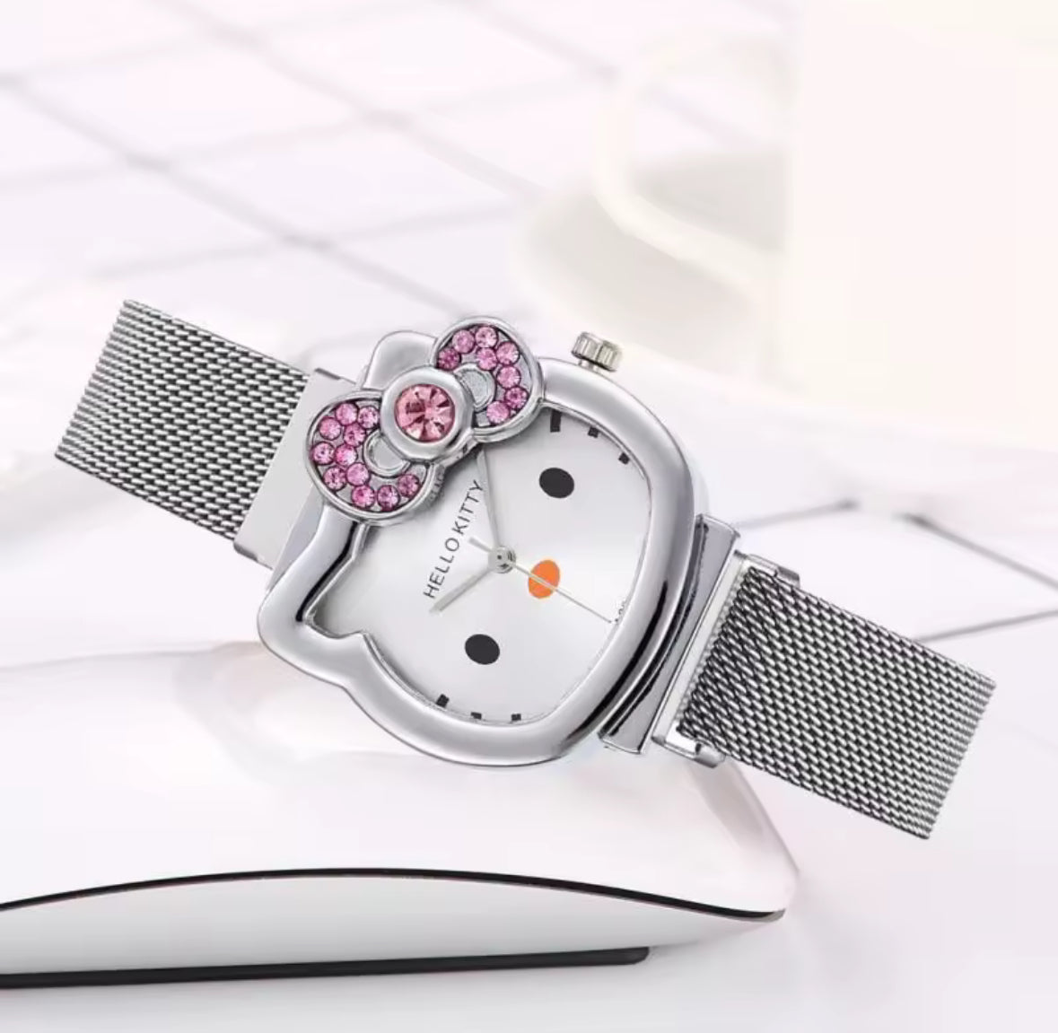 Hello Kitty Sanrio Pink Bow Watch Silver